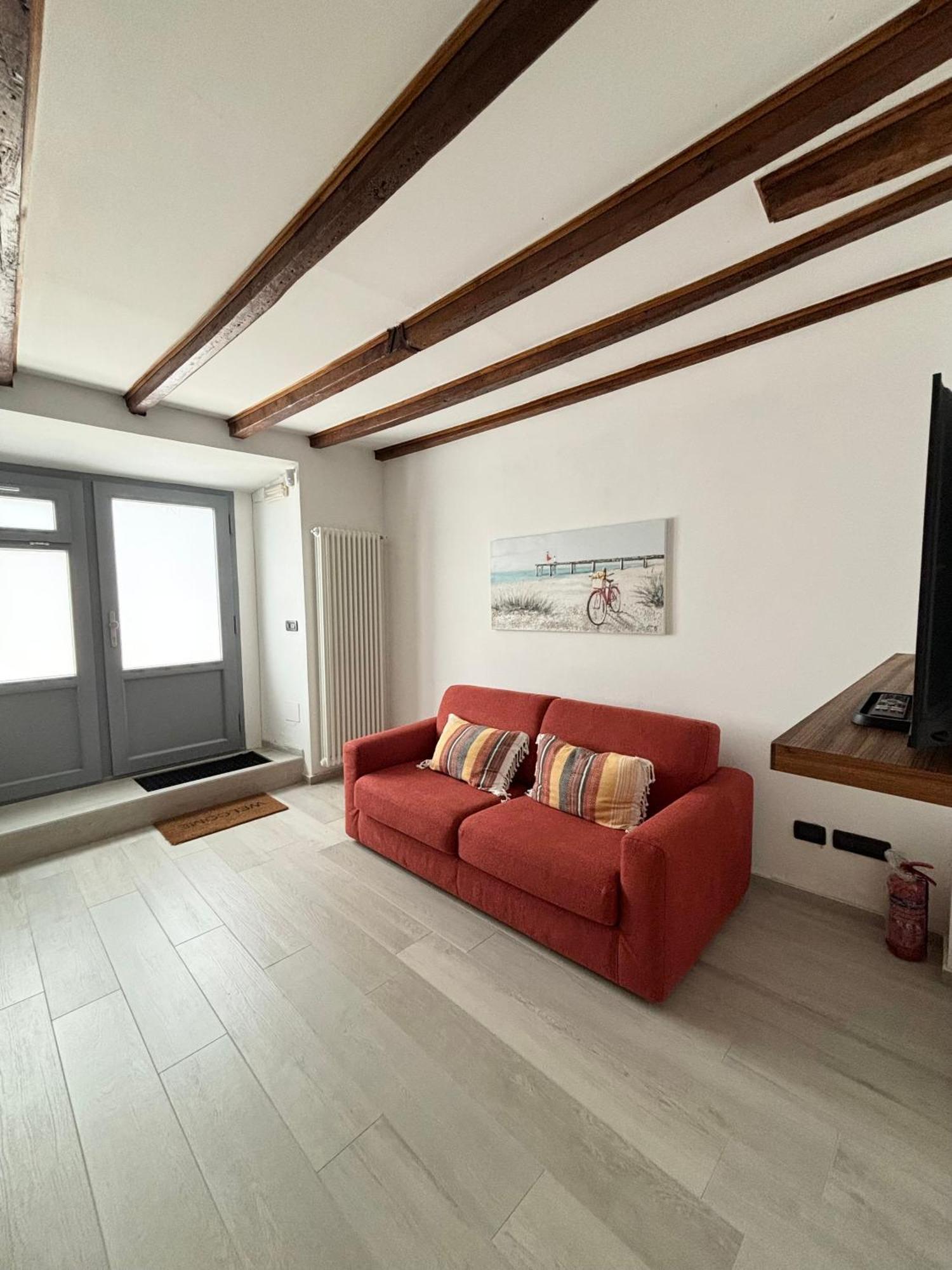 コモLa Casa Di Aleアパートメント エクステリア 写真