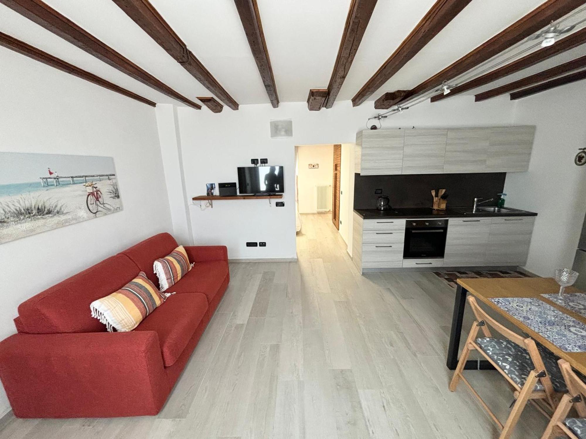 コモLa Casa Di Aleアパートメント エクステリア 写真